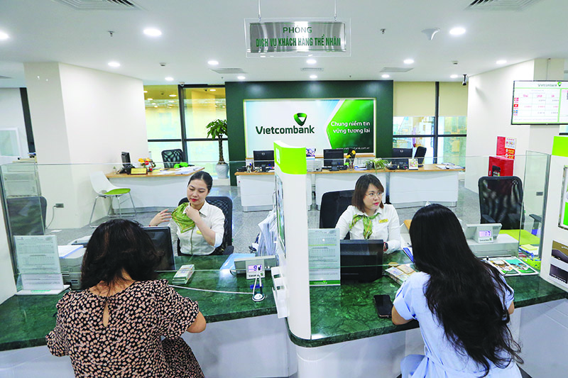 Không chỉ với Vietcombank, việc tăng vốn hiện rất cấp bách với tất cả ngân hàng thương mại có vốn nhà nước, bao gồm VietinBank, Agribank và BIDV
